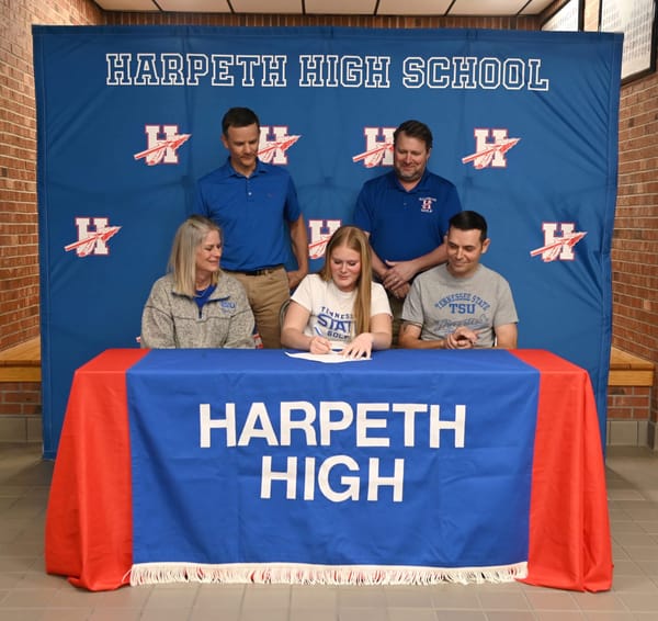Harpeth senior Delilah Dean signs to play golf at Tennessee State
